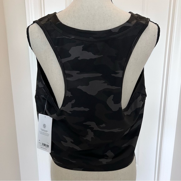 Athleta Shanti Camo Crop Tank SZ 2X - Picture 5 of 5